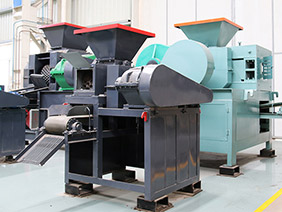 Lignite briquetting machine